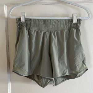 Lululemon Hotty Hot Short High Rise Long 4"